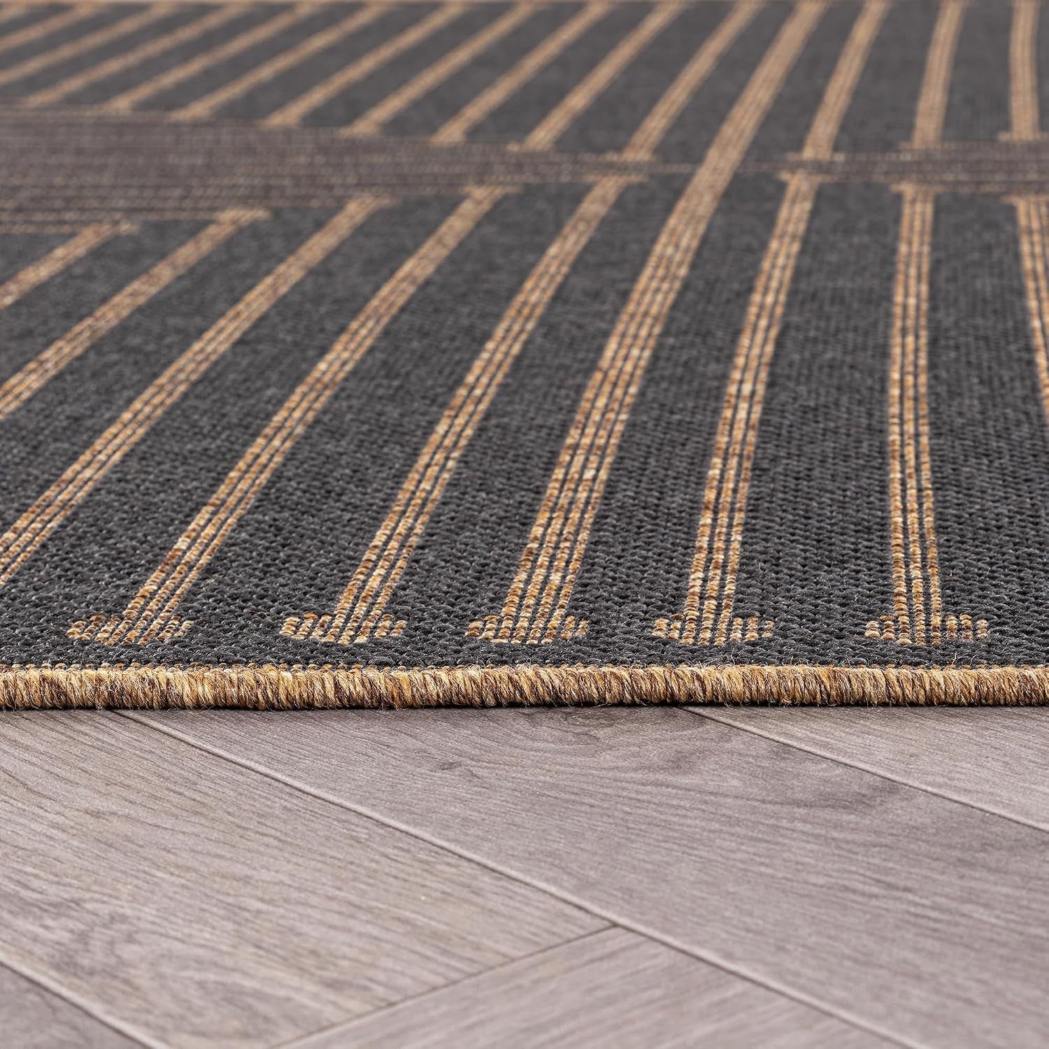 Modern Lines Indoor Outdoor Rug Dark Gray/Natural 6'6" X 9'