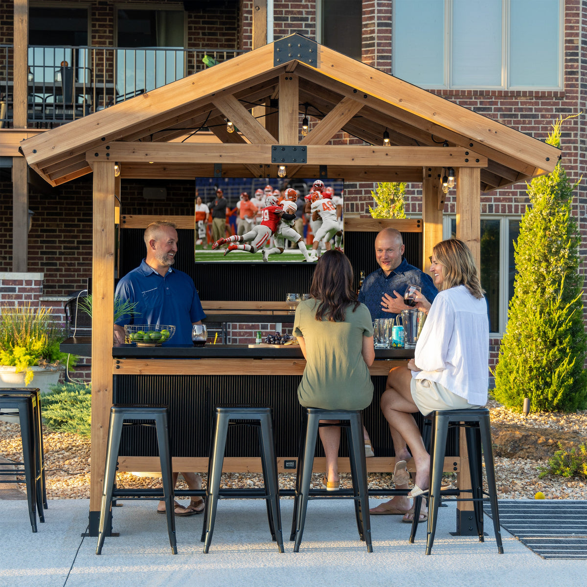 Palisade Outdoor Bar