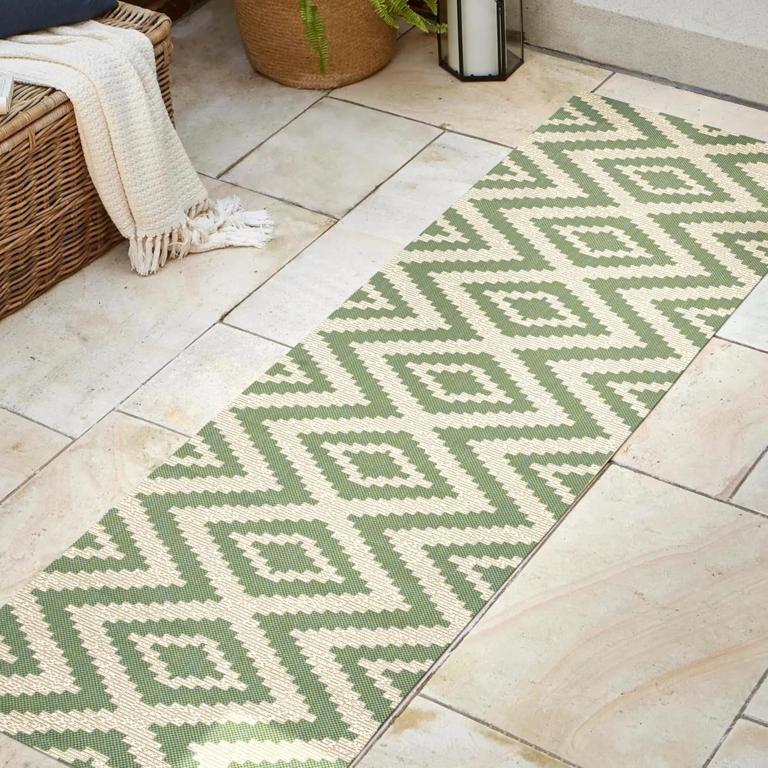Diamond Tribal Indoor Outdoor Runner Rug 2X8 Green/Cream, Sintra for Backyard, Patio, Porch, Easy-Cleaning, High Traffic, Pet-Friendly, Non-Shedding (SMB116B-28)