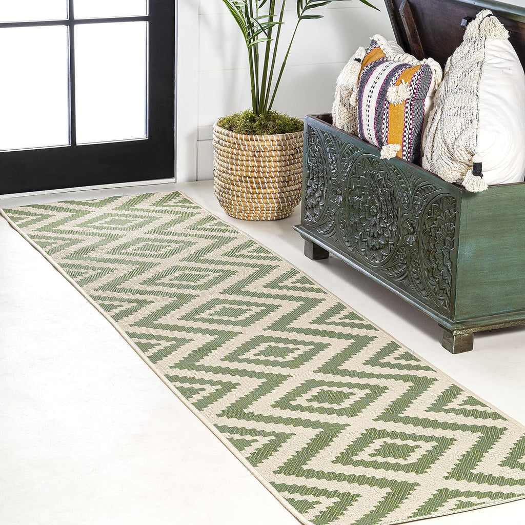Diamond Tribal Indoor Outdoor Runner Rug 2X8 Green/Cream, Sintra for Backyard, Patio, Porch, Easy-Cleaning, High Traffic, Pet-Friendly, Non-Shedding (SMB116B-28)