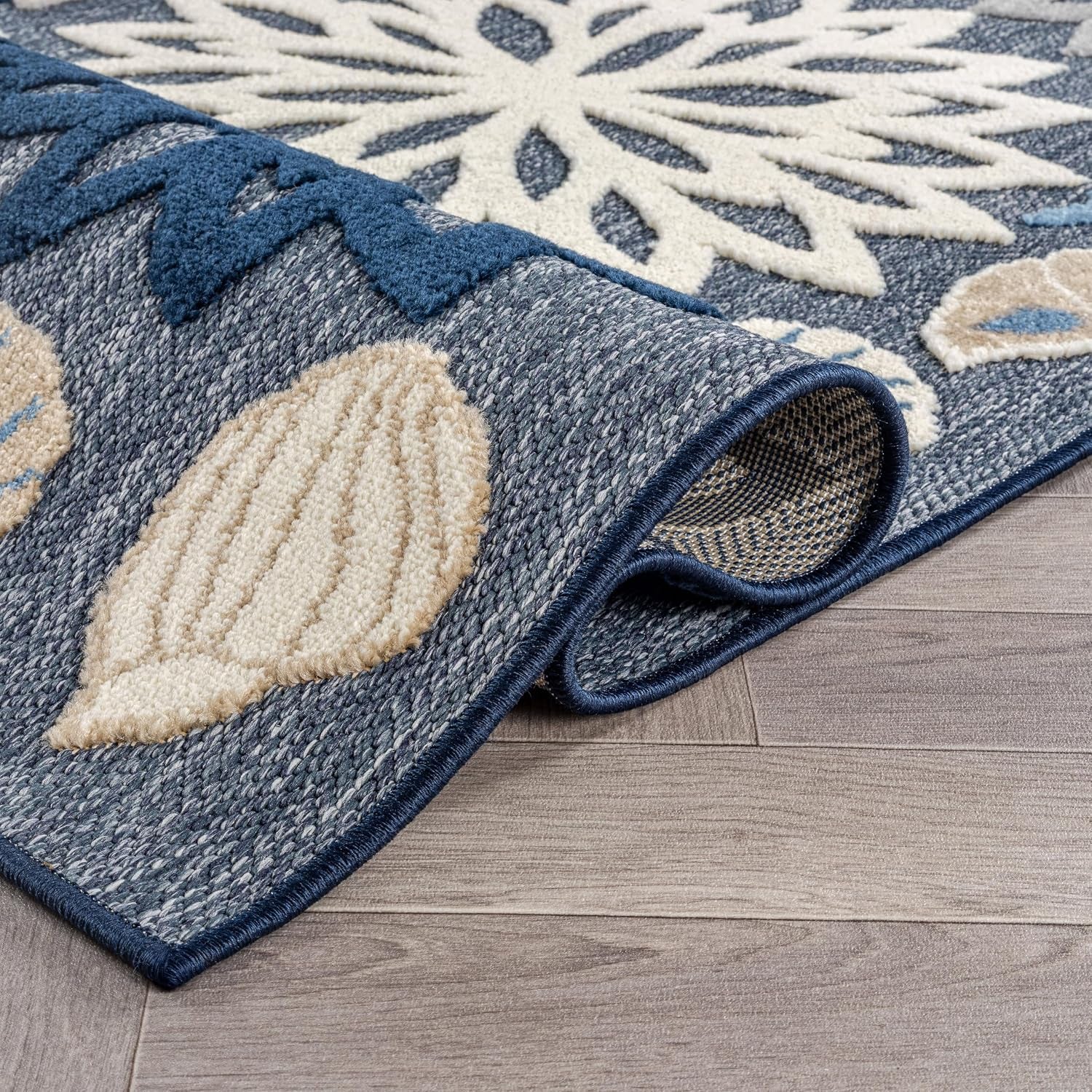 Coastal High-Low Textured Floral Indoor Outdoor Rug Navy 4' X 6'
