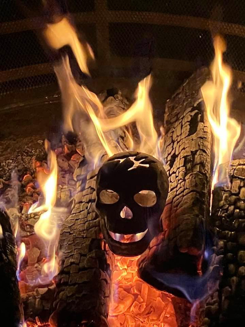 Fire Pit Skull, Metal Skull Fire Log for Halloween Decor