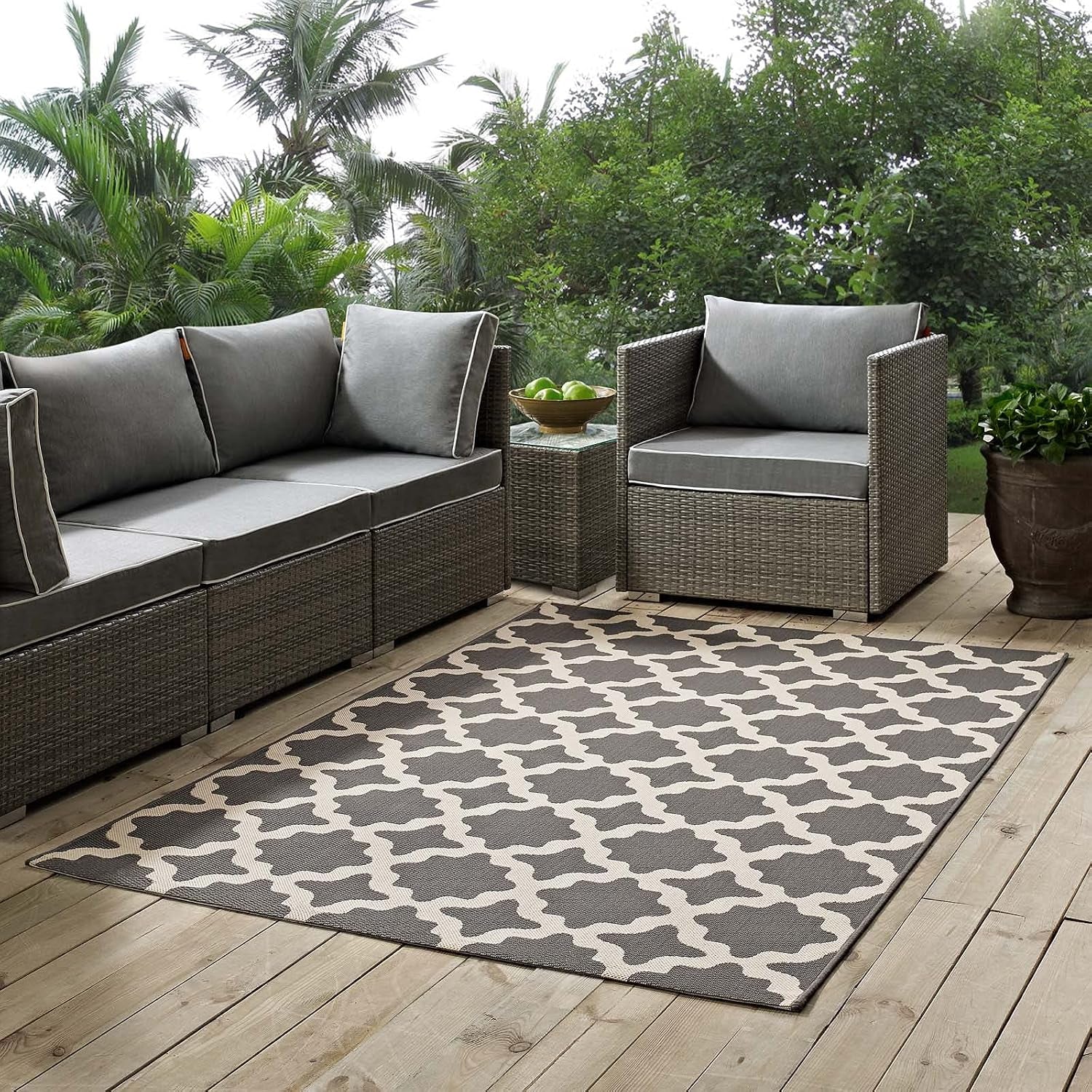 Cerelia Moroccan Trellis 9X12 Indoor and Outdoor Area Rug in Gray and Beige