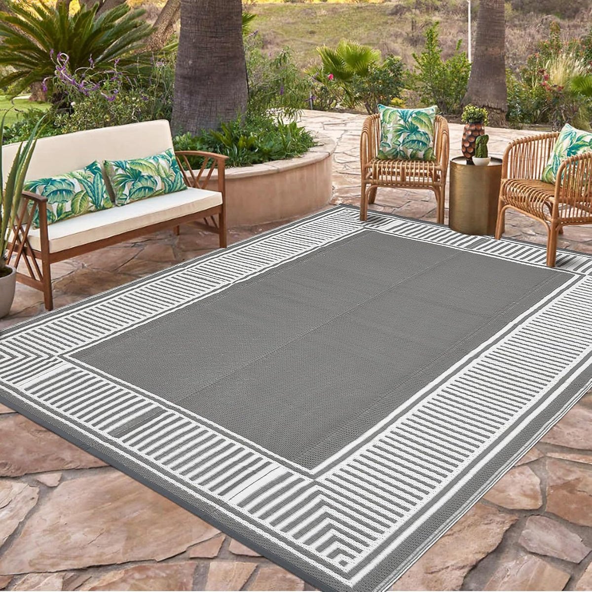 8X10 Outdoor Rug Waterproof Plastic Straw Rug Border Grey