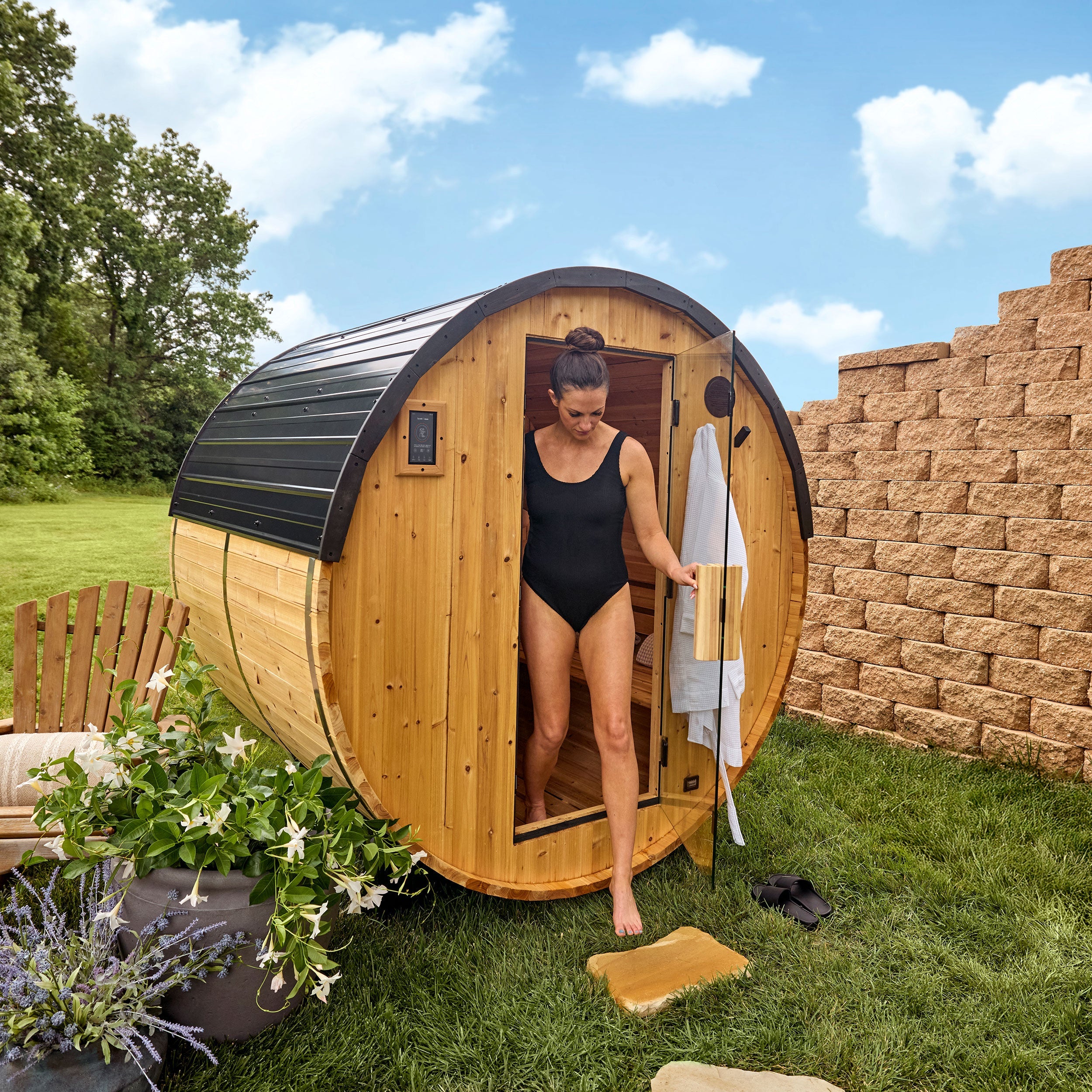 Paxton Outdoor Barrel Sauna - 2-4 Person