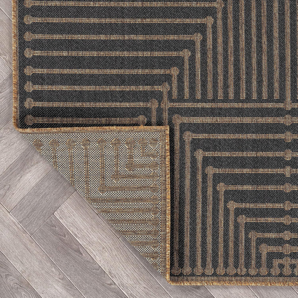 Modern Lines Indoor Outdoor Rug Dark Gray/Natural 6'6" X 9'