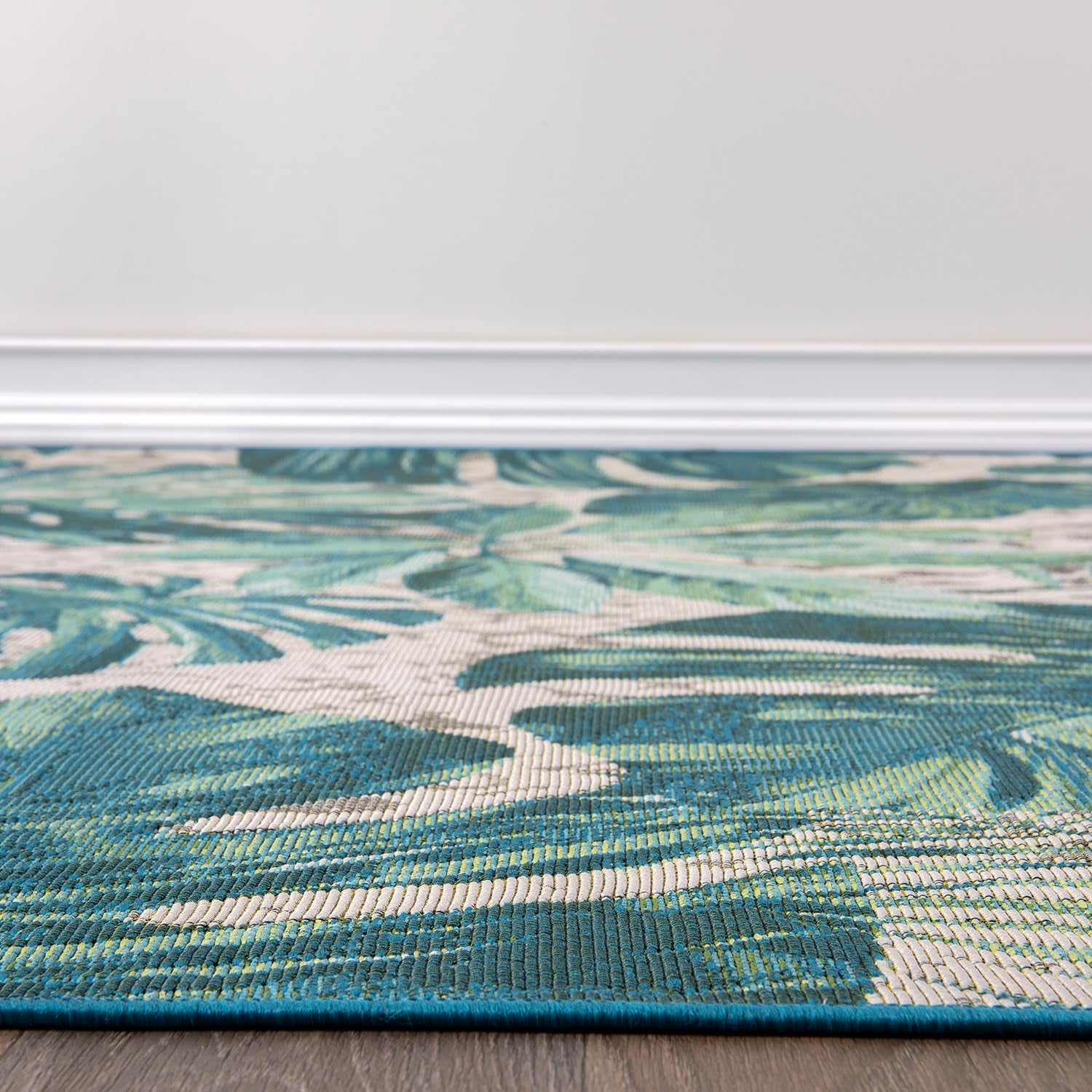 Indoor/Outdoor Contemporary Floral Tropical Area Rug Blue 5'3" X 7'